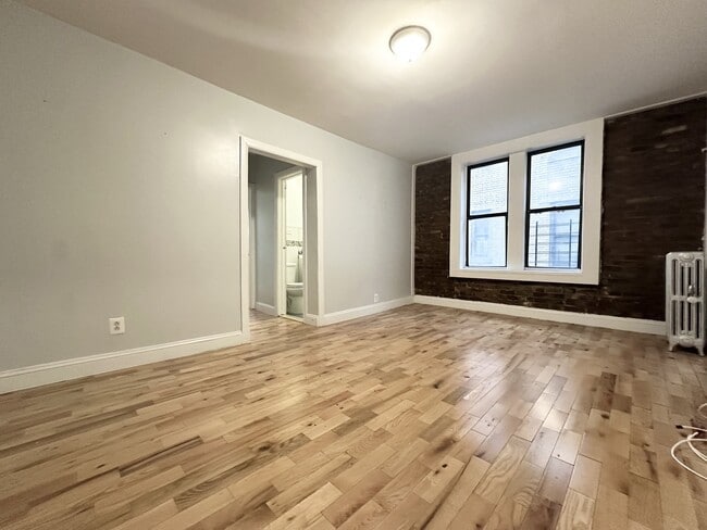 Floorplan - 24 Thayer Street