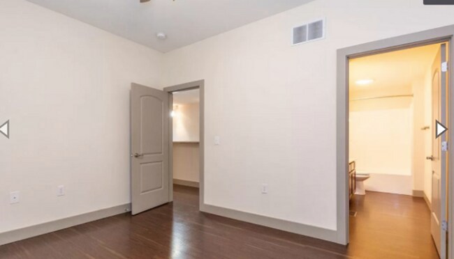 Building Photo - 631 N College Ave