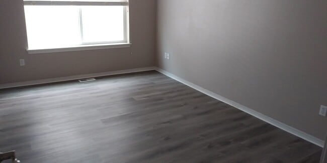 Building Photo - 2132 Bobs Hollow Ln