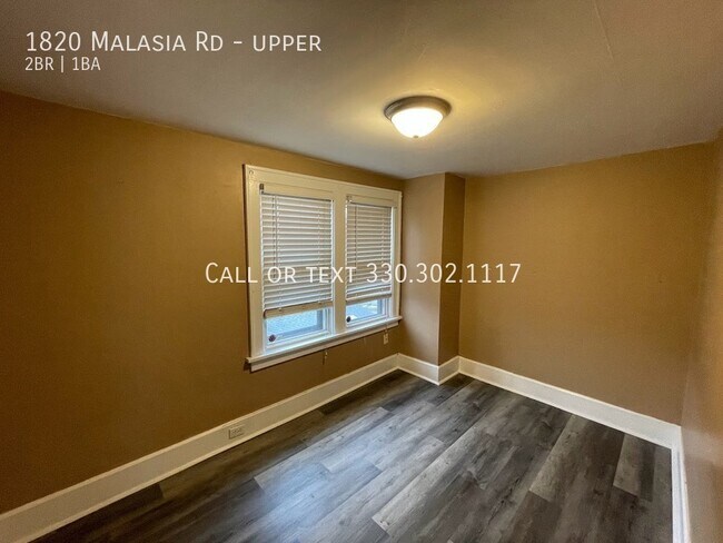 Building Photo - Two bedroom one bathroom upper level apart...