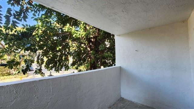 Building Photo - 680 NE 64th St