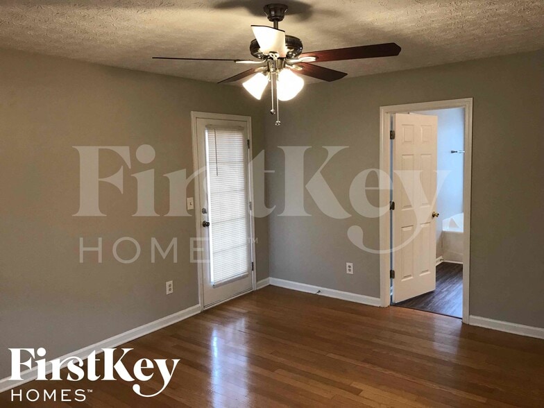 Building Photo - 35 Riverbend Trail