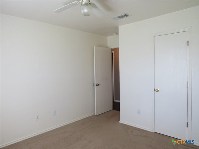 Building Photo - 2501 Westwood Dr