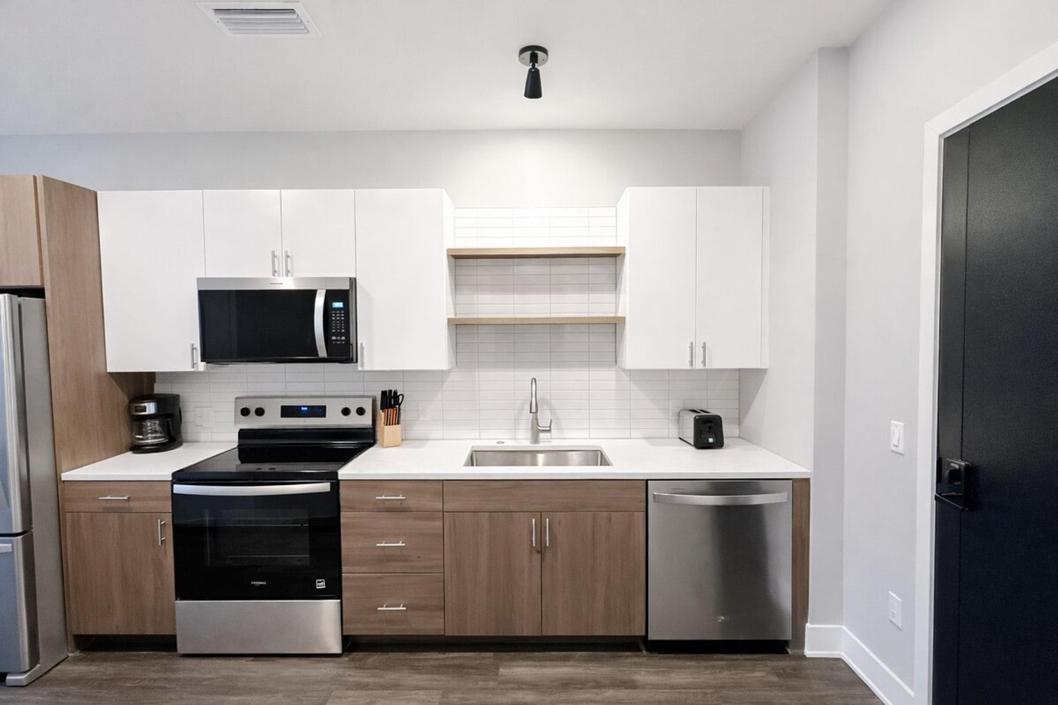 Building Photo - 206 N 48th St