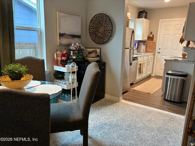 Building Photo - 4608 Wheeler Ave