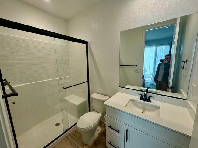 Building Photo - Spacious 3 Bed / 3.5 Bath Condo in The Preserve Community