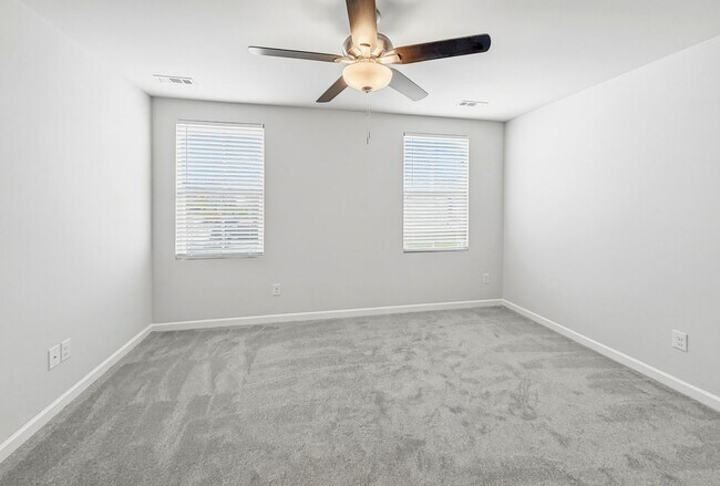 Building Photo - 1241 Havenbrook Dr