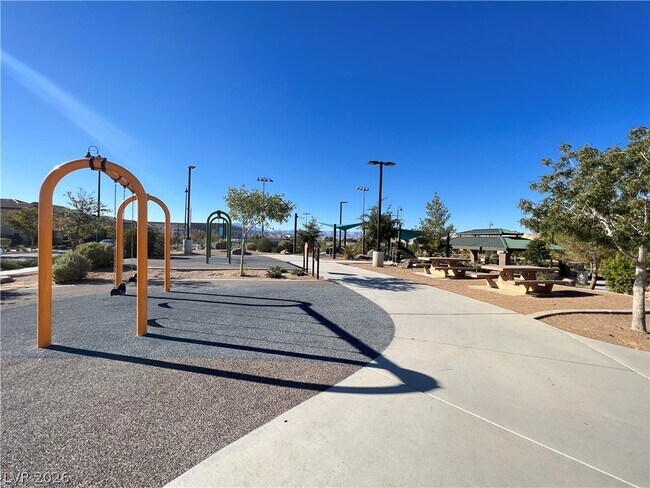 Building Photo - 3732 Frattina Ave