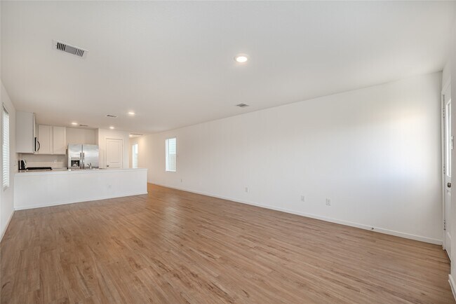 Building Photo - 21458 Carosella Dr