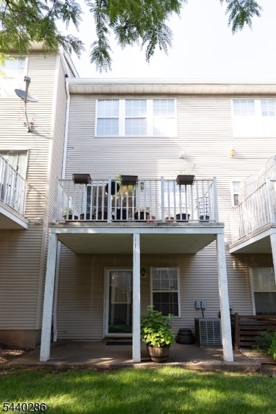 Building Photo - 248 Warren St