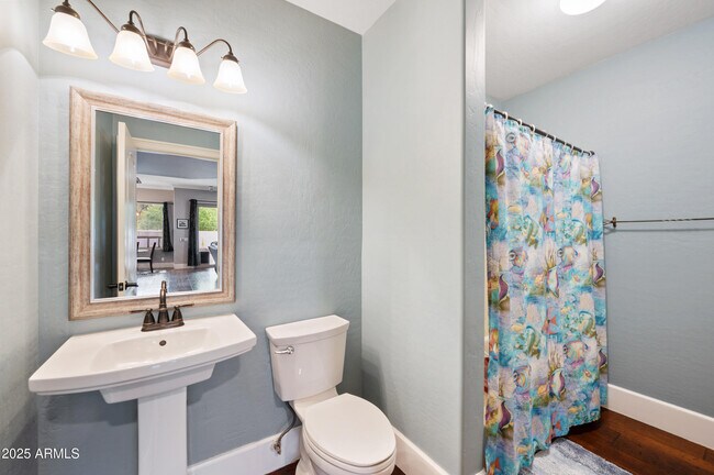 Building Photo - 630 S Boulder Ct