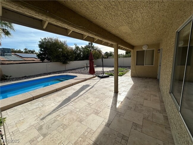 Building Photo - 3436 N Tenaya Wy