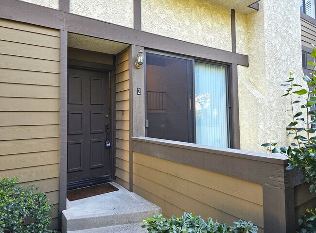 Building Photo - 21141 Lassen St