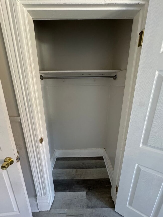 Building Photo - 508 Chestnut St