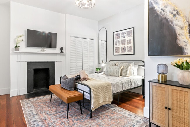 Building Photo - 505 E Mc Donough St