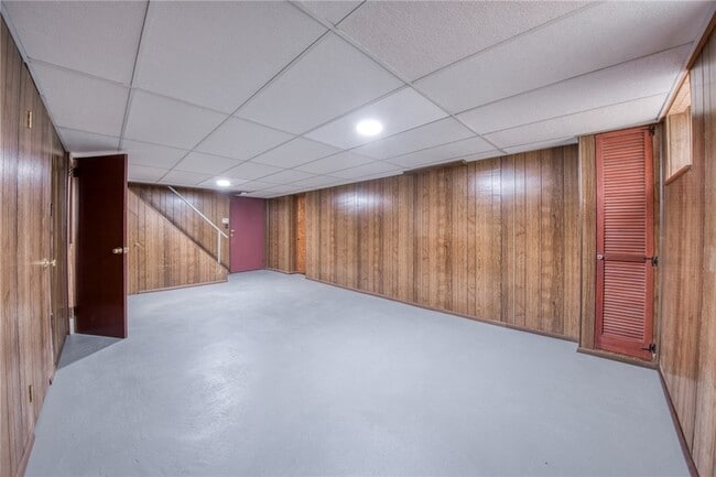 Building Photo - 5523 Rippey Pl