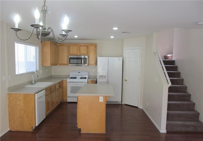 Building Photo - 7232 Eagles Pride St