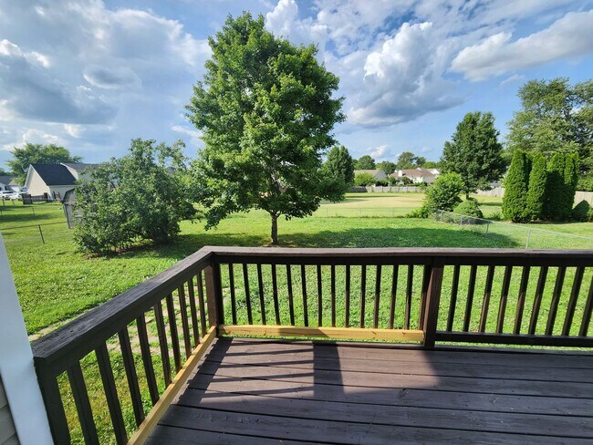 Building Photo - 4048 New Grange Cir