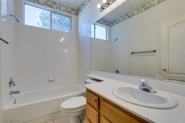 Building Photo - 2722 Woodflower Ave