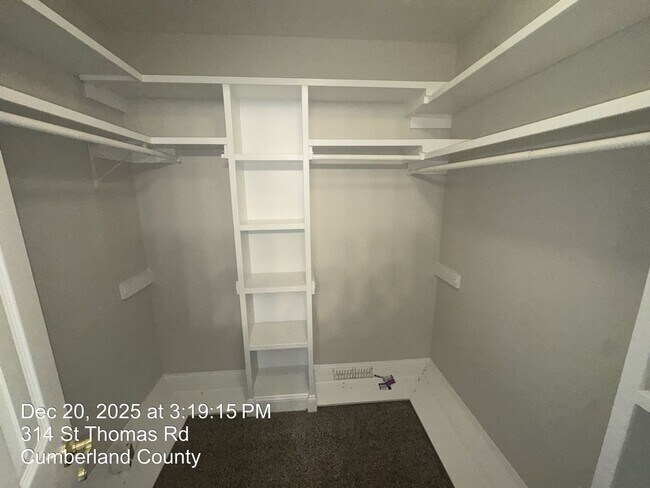 Building Photo - 314 St Thomas Rd