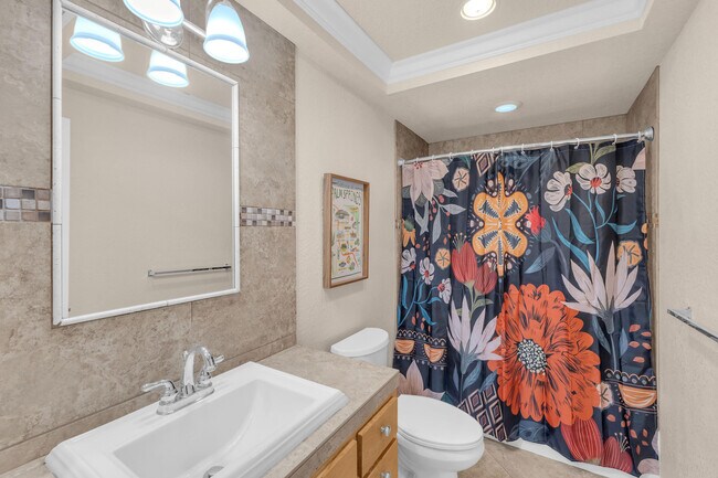 Building Photo - 168 Cam Arroyo S