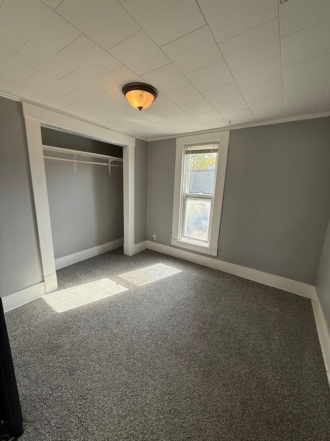 Building Photo - 1304 Ellis St