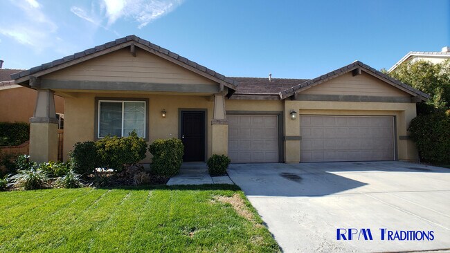 Building Photo - 3048 W Lingard St