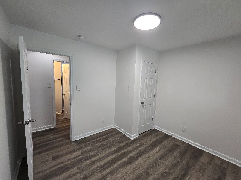 Building Photo - 1416 Weaver Ave