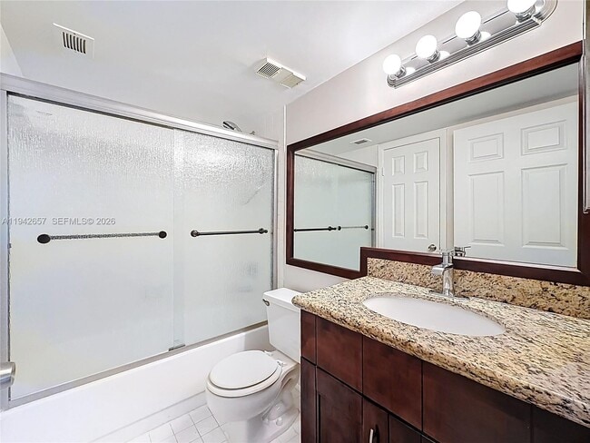 Building Photo - 9877 Westview Dr