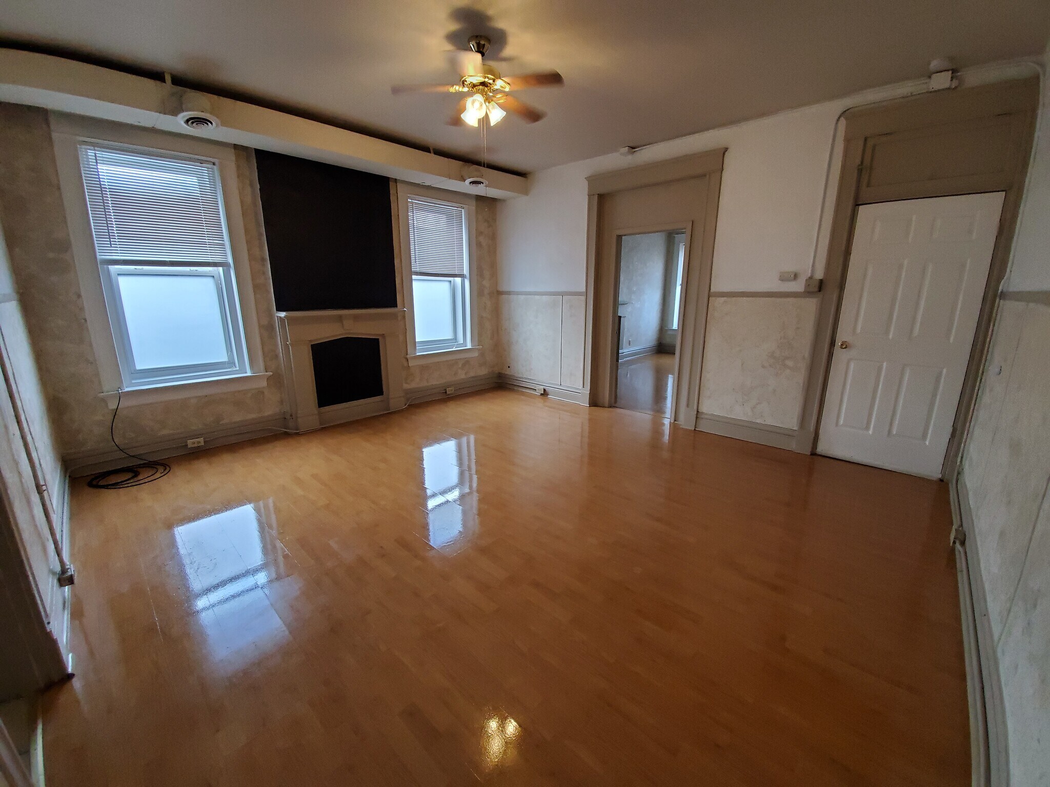 Living room - 2015 Bryan Ave