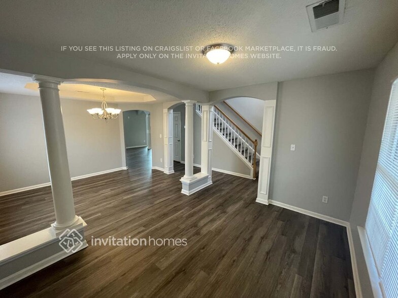 Building Photo - 5345 Kim St SW