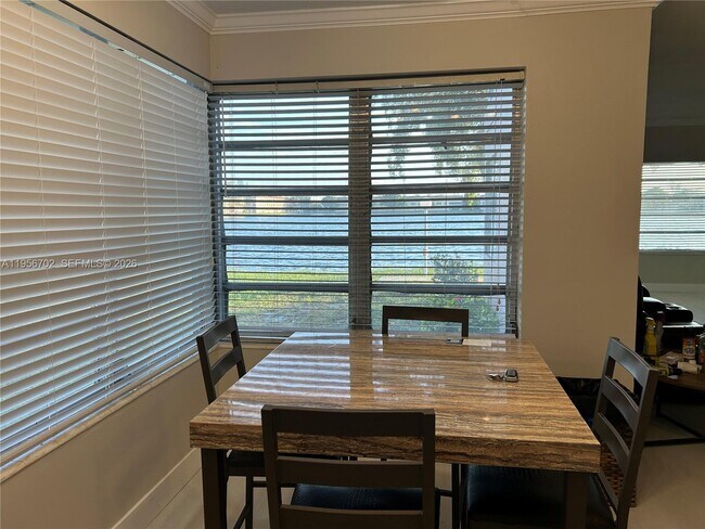 Building Photo - 270 NE 191st St