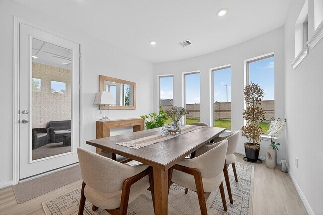 Building Photo - 21206 Rabbitbrush Ct