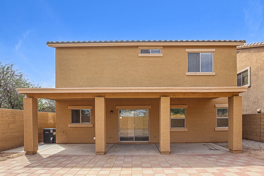 Building Photo - 5206 W Glass Ln