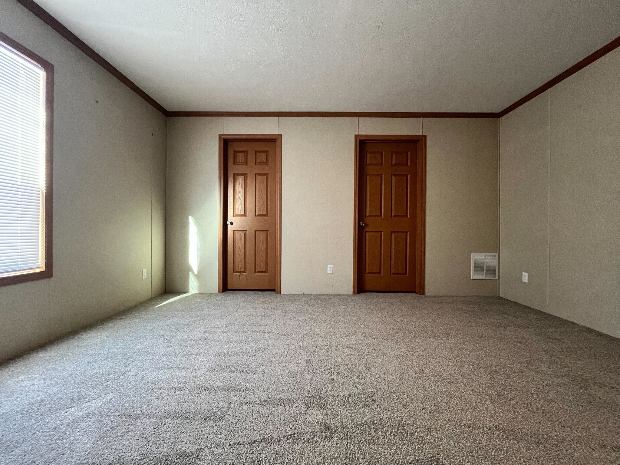 Building Photo - 1428 Georgia St