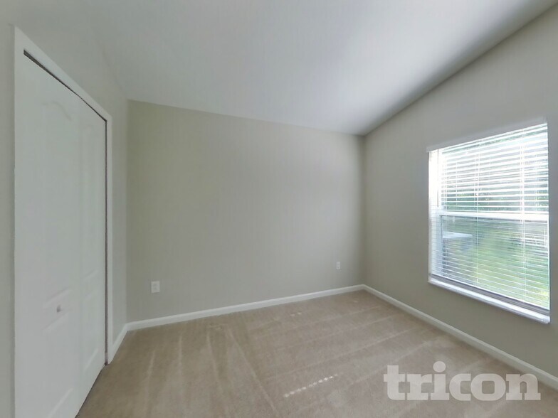 Building Photo - 7848 Mariners Harbour Dr