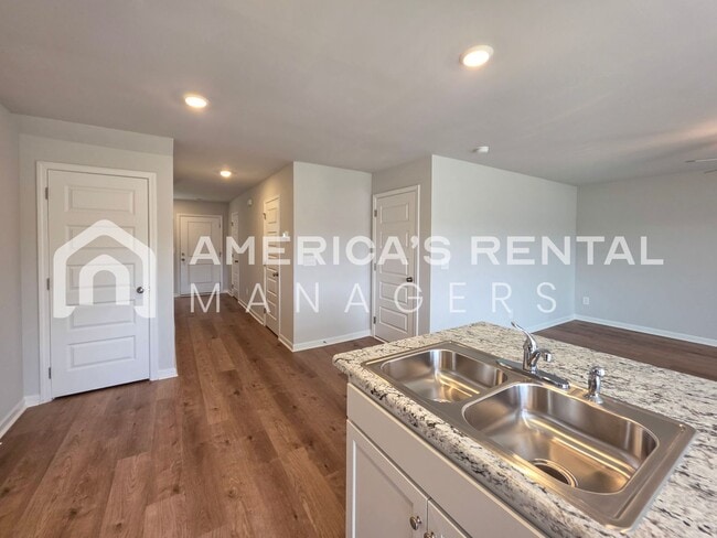Building Photo - DEPOSIT PENDING!!! - New Construction Home in Decatur, AL