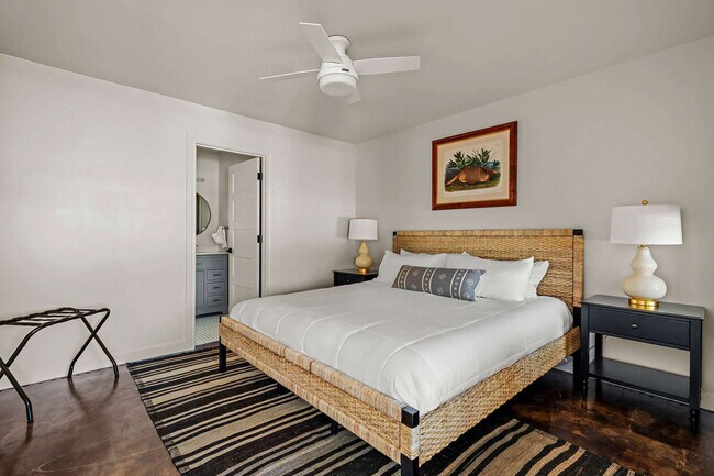 Building Photo - 1219 Sisterdale Rd