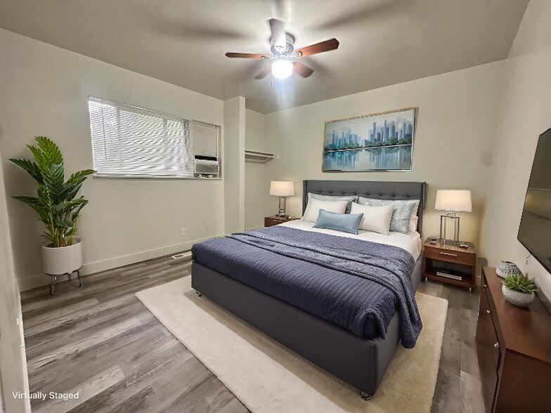 Building Photo - 1340 S 200 E