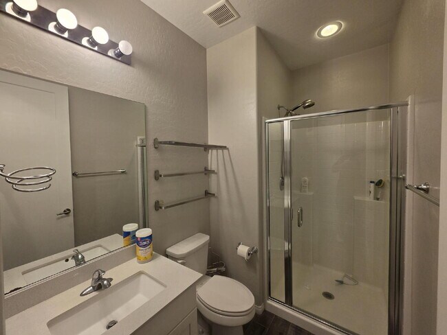 Building Photo - 9456 Brough Ave