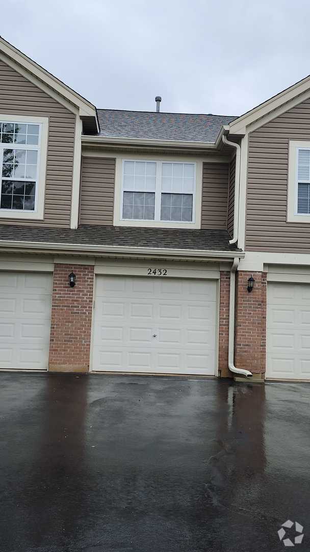 Building Photo - 2432 Wilton Ln