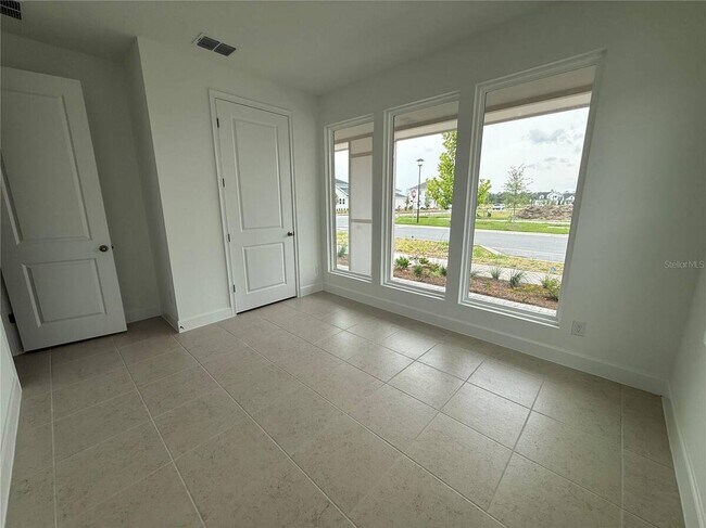 Building Photo - 2949 Sailhouse Dr