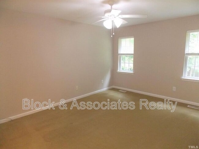 Building Photo - 2506 Patton Ln
