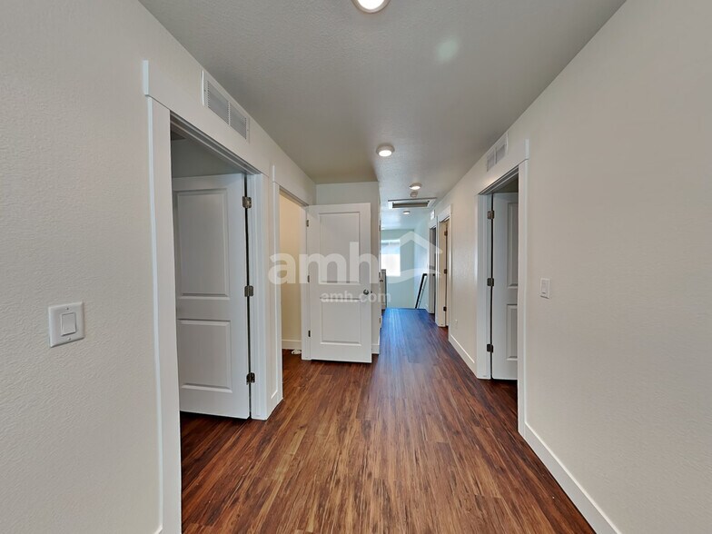 Building Photo - 3959 Patterdale Pl
