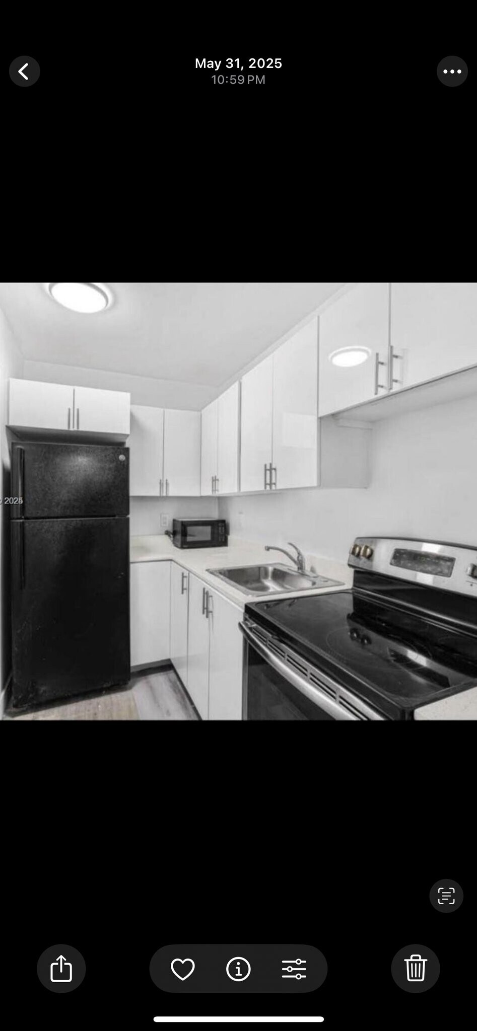 Building Photo - 1541 NW 8th Ave