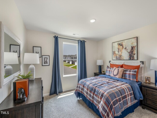 Building Photo - 327 White Birch Ln