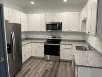 Building Photo - The Eastview