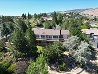 Building Photo - Spacious 5 Bedroom Home With Valley Views In SW Reno!