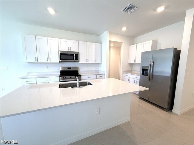 Building Photo - 4046 San Felice Ln