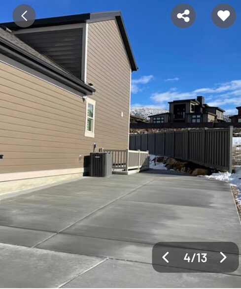 Building Photo - 814 N 1490 E